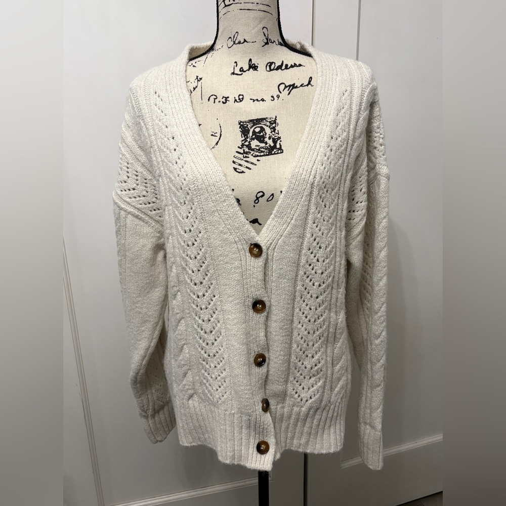 Anthropologie Cozy Ivory Chunky Knit Button Front Women’s Sweater